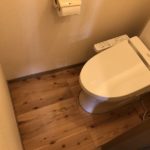 トイレを無垢フローリングに|賃貸アパートでもできる方法!