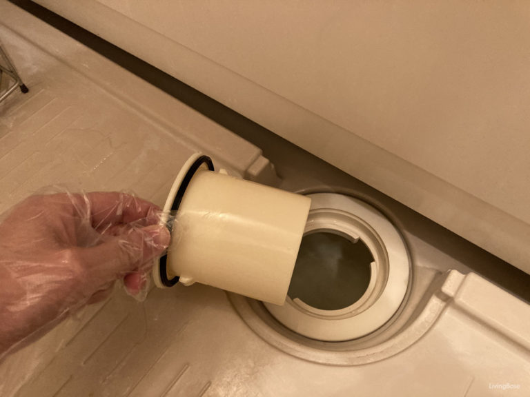 浴室の排水口から下水の臭い?パッキンを交換したら解決した話 LivingBaseリビングベース 浴室の排水口から下水の臭い?パッキンを交換したら解決した話 LivingBaseリビングベース